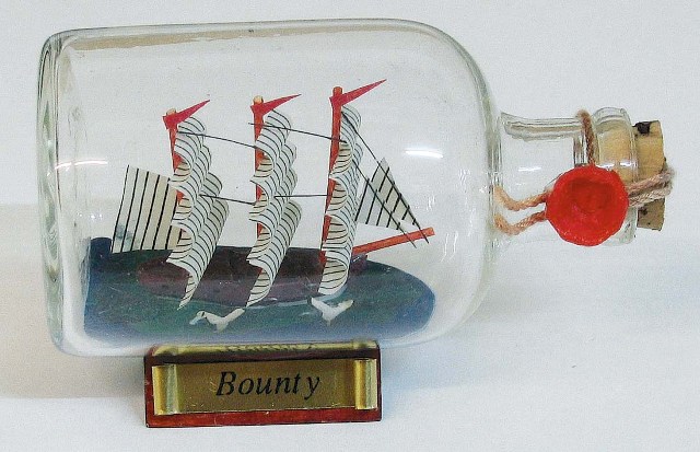 Bateau en bouteille - Bounty - décoration marine