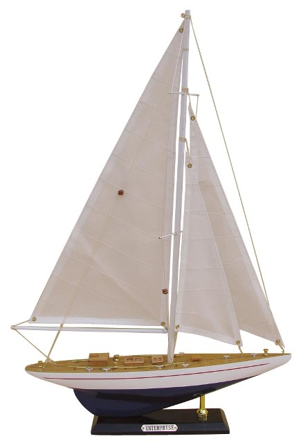 Yacht à voile - ENTERPRISE en bois - voiles cousues - décoration marine